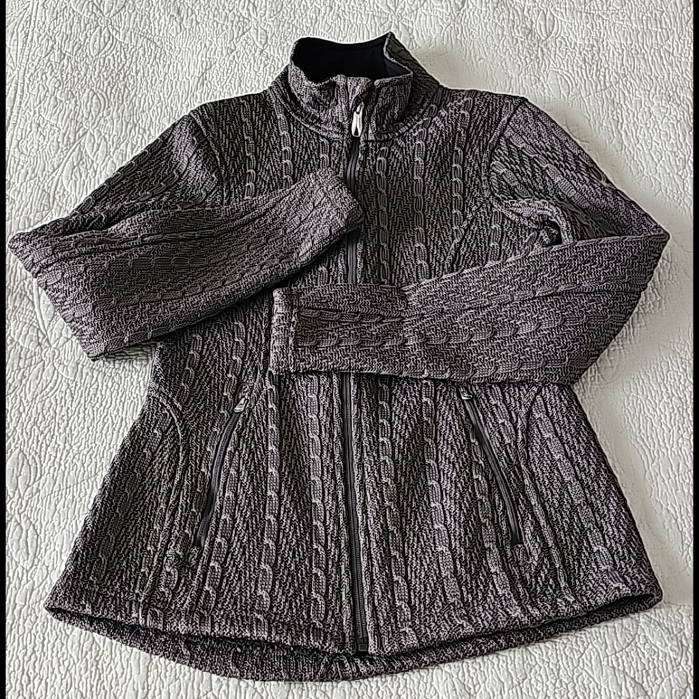 Spyder Full Zipped Turtleneck Cable Knit Sweater - Picture 14 of 15